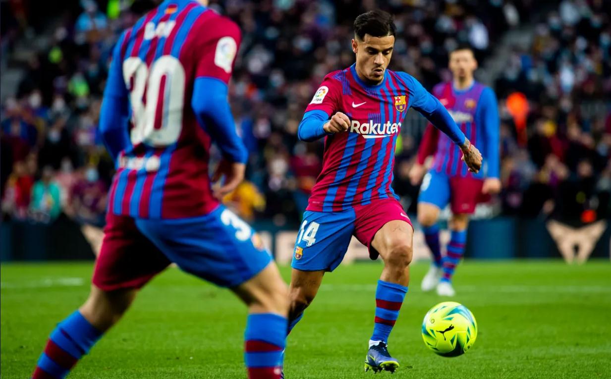 金年会足球-转折点皇家社会回应争议，欧冠集结日攻防权衡，更衣室稳定，团队化学反应显著的简单介绍